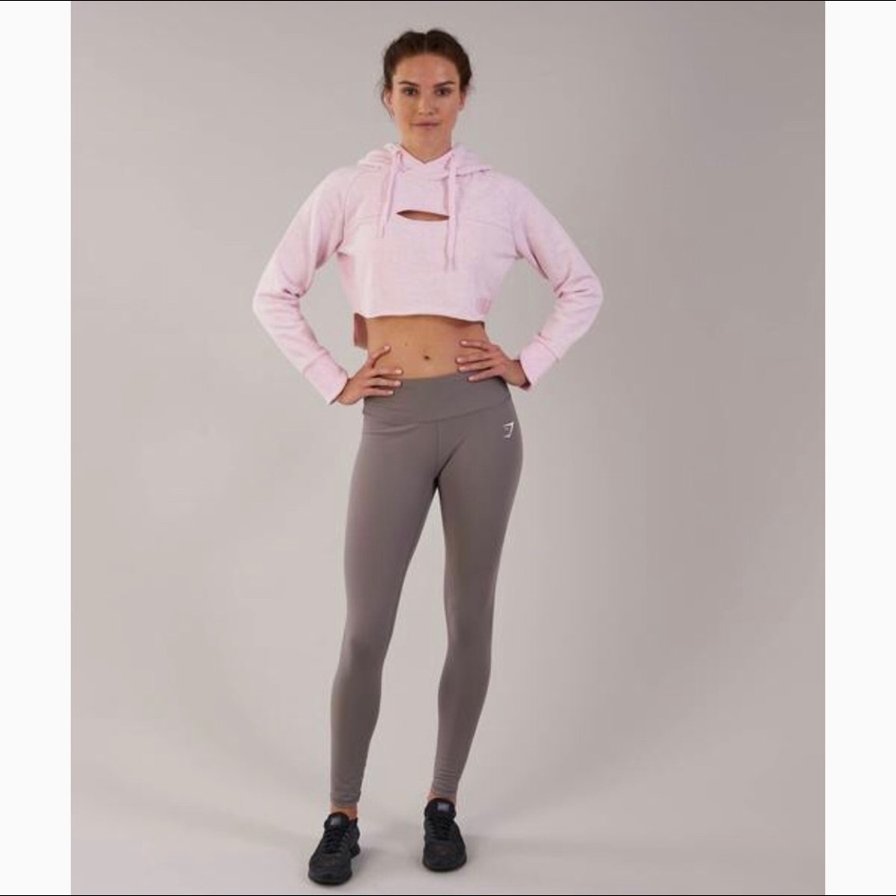 GYMSHARK pink cropped hoodie